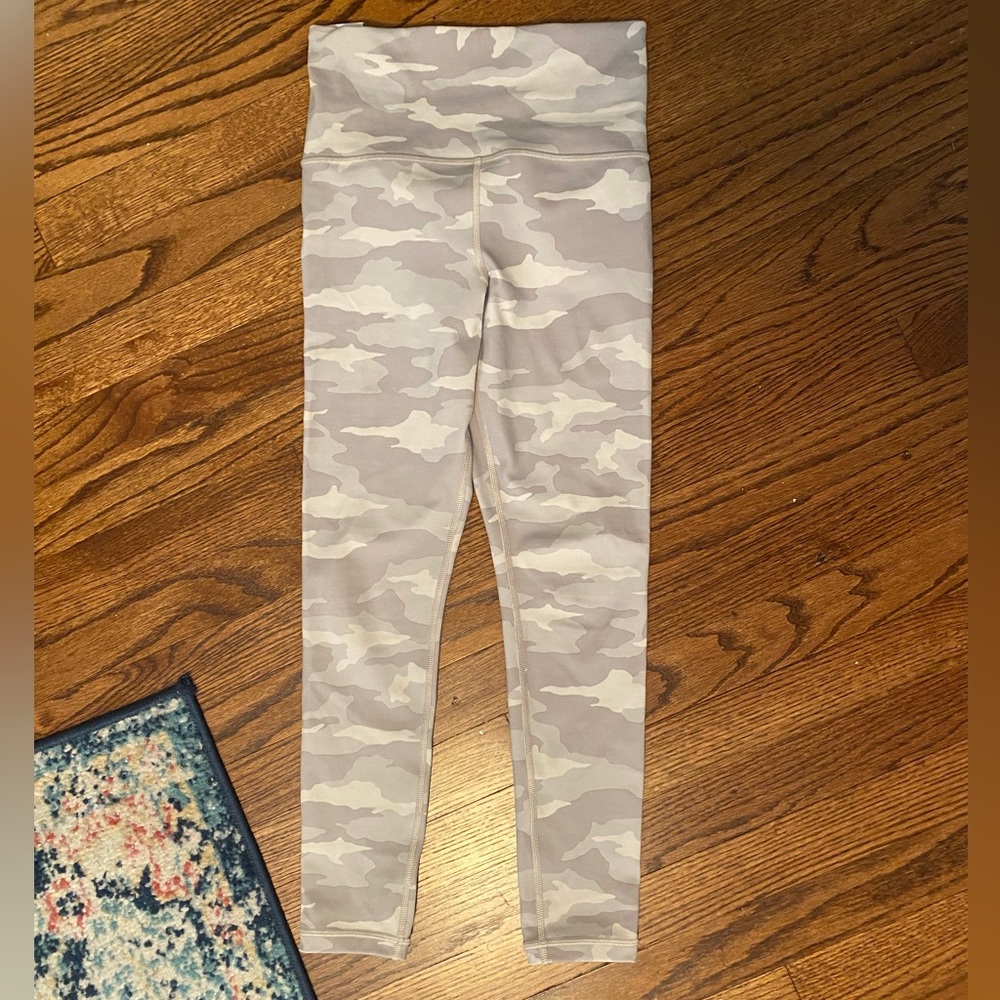 High waist ATHLETA elation 7/8 grey camo